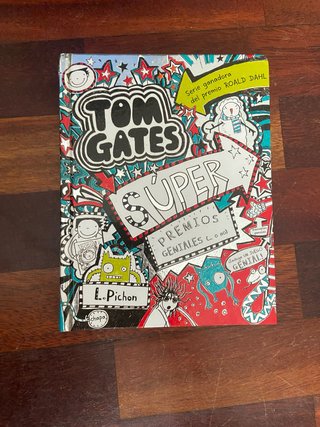 Tom Gatea Súper premios geniales (-- o no)