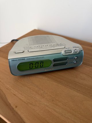 Radio Alarma Sony Dream Machine