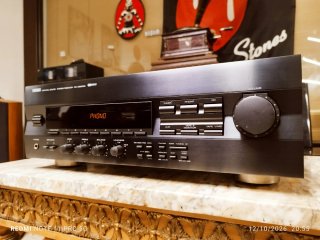 Amplificador Yamaha RX-396RDS NATURAL SOUND