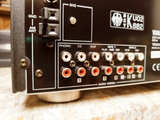 Amplificador Yamaha RX-396RDS NATURAL SOUND
