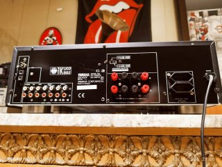 Amplificador Yamaha RX-396RDS NATURAL SOUND