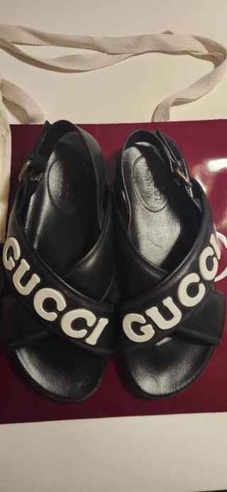 Sandalias Gucci Negras