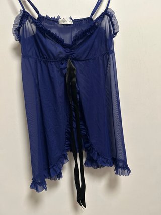 Top OYSHO azul eléctrico talla S