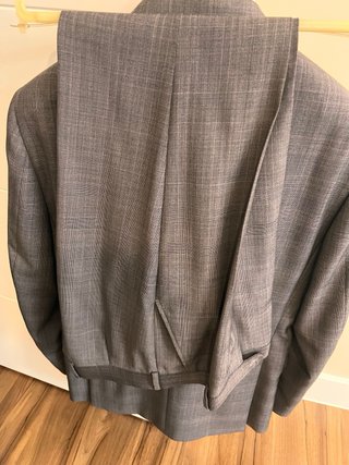 Traje Gris Easy Wear Talla L