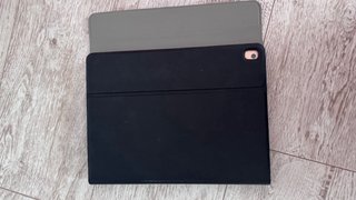 iPad 8ª generazione 32GB con custodia con tastiera
