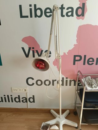 Lámpara infrarrojos pie 3 bombillas