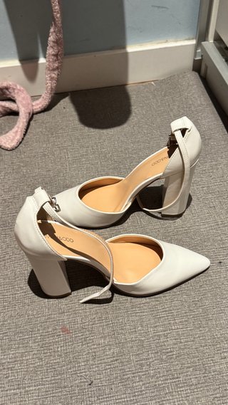 Zapatos de tacón blancos Anna Field