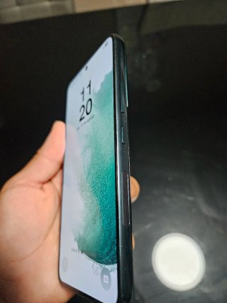 Samsung S22 Verde