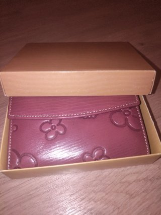 Cartera de piel Violeta