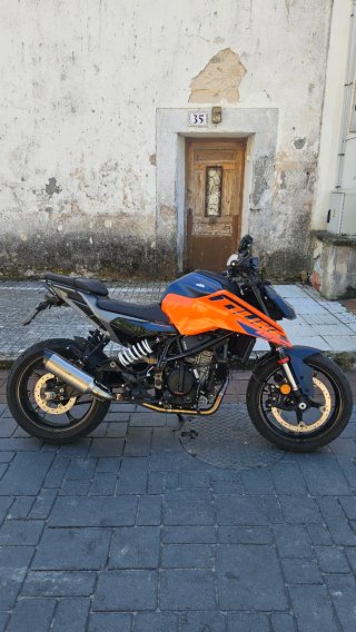 KTM Duke 125 (2024)