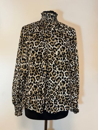 Camisa de mujer animal print