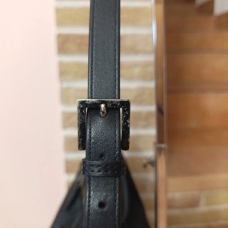 Borsa a spalla Fendi nera