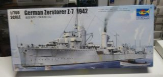 Maqueta German Zerstorer Z-7 1942 Trumpeter 1/700