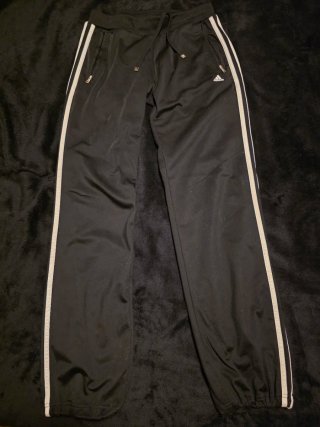 Pantalón de chándal Adidas negro