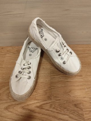 Zapatillas Kappa Blancas Lona Estilo Alpargata