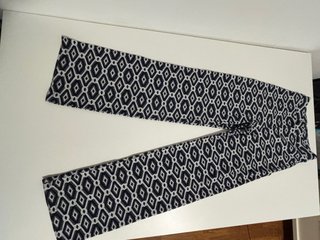 Pantalones Zara Estampado Diamantes