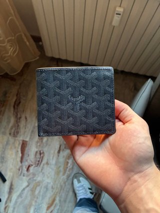 Portafoglio Goyard Grigio Mai Usato