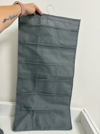 3 Perchas Organizadoras de Tela Gris