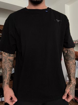 T-shirt Off-White Preta