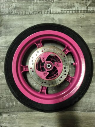 Llanta Yamaha Aerox Rosa