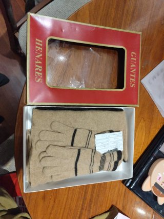 Set de Bufanda y Guantes Henares