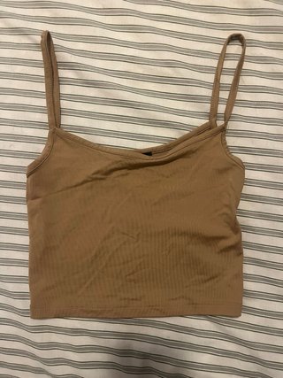 Top de tirantes beige