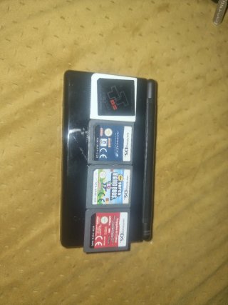 Nintendo DS Lite Nera + 3 Giochi
