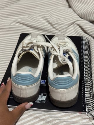 Zapatillas Adidas Samba Blancas y Azules