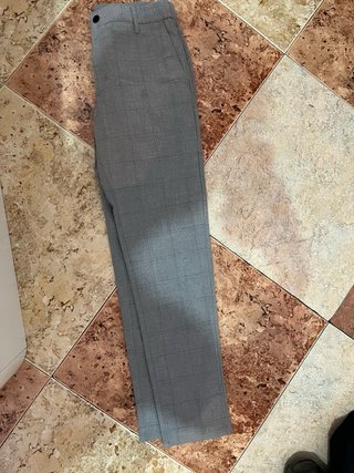 Pantalones de vestir Zara grises a cuadros