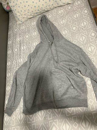Sudadera Gris con Cremallera