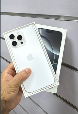 iPhone 16 Pro Max Branco