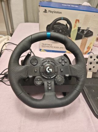 Volante y Pedales Logitech G923