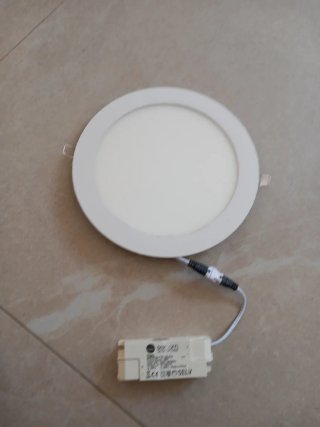 Plafón LED redondo empotrable