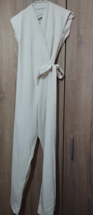 Mono Blanco Stradivarius