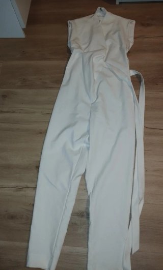 Mono Blanco Stradivarius