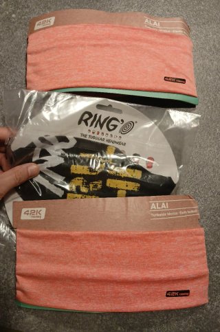 Lotto accessori corsa: calze, scaldacollo, fascia