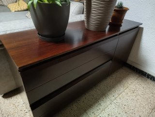 Mueble de madera para entrada o comedor