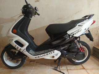 Peugeot Speedfight 2 Scooter