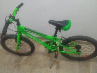 Bicicleta infantil ATRACTOR verde