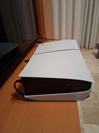 PlayStation 5 (PS5)