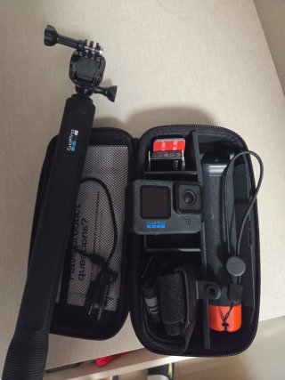 GoPro Hero 12 Black + Accesorios
