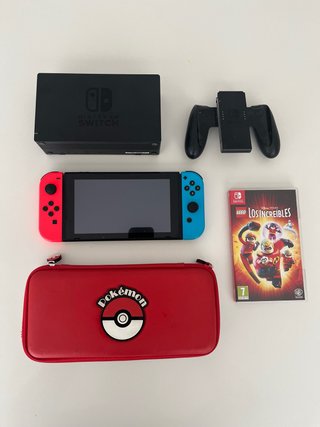 Nintendo Switch con Juego y Funda
