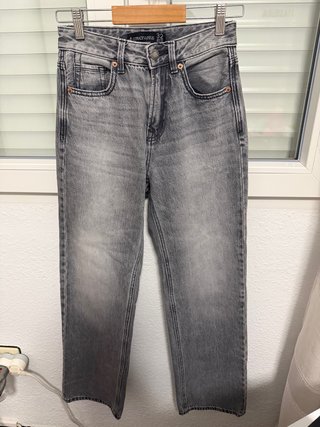 Vaqueros Stradivarius Gris Talla 32