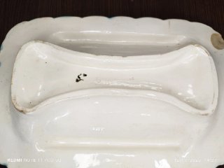 Bandeja antigua de porcelana