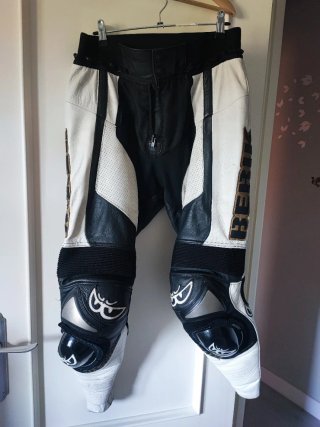 Mono berik 2 piezas