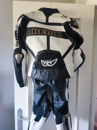 Mono berik 2 piezas