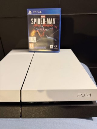 PlayStation 4 Bicolor 500GB + NACON + Spiderman