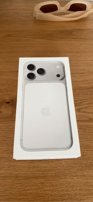 iPhone 17 pro max Silver 256GB bateria99%