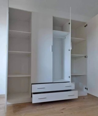 Armadi nuovi di qualità