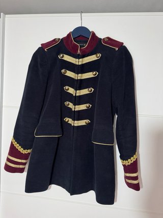 Chaqueta estilo militar Zara